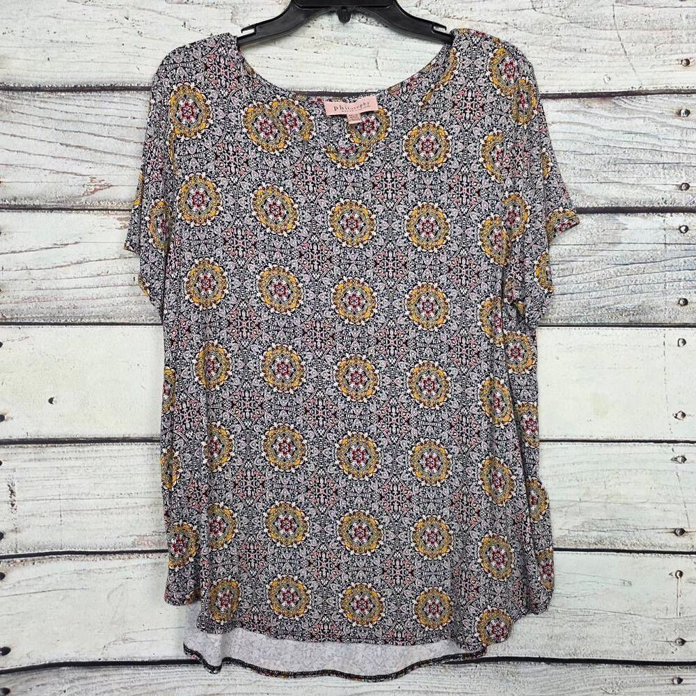 Philosophy Woman Medallion Top 1X